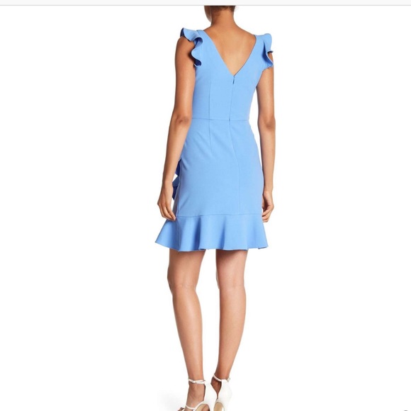 Donna Morgan Sleeveless Crepe Shift Dress - Picture 3 of 3